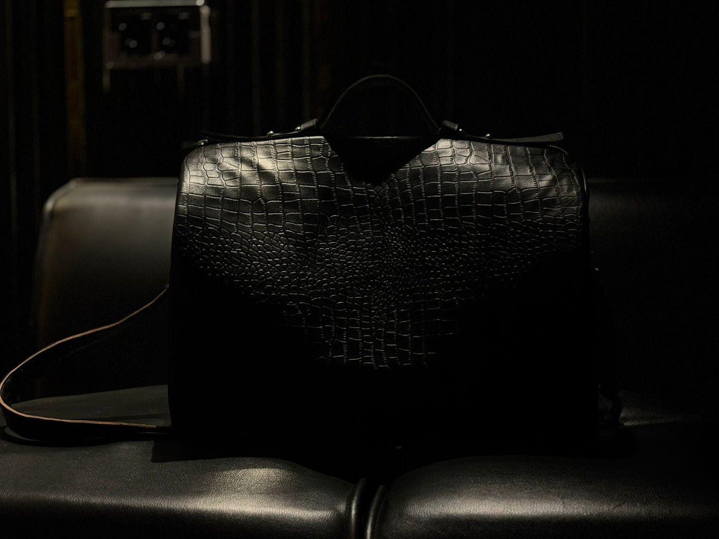 Handcrafted Crocodile Embossed Leather Duffle Bag,Black Travel Bag
